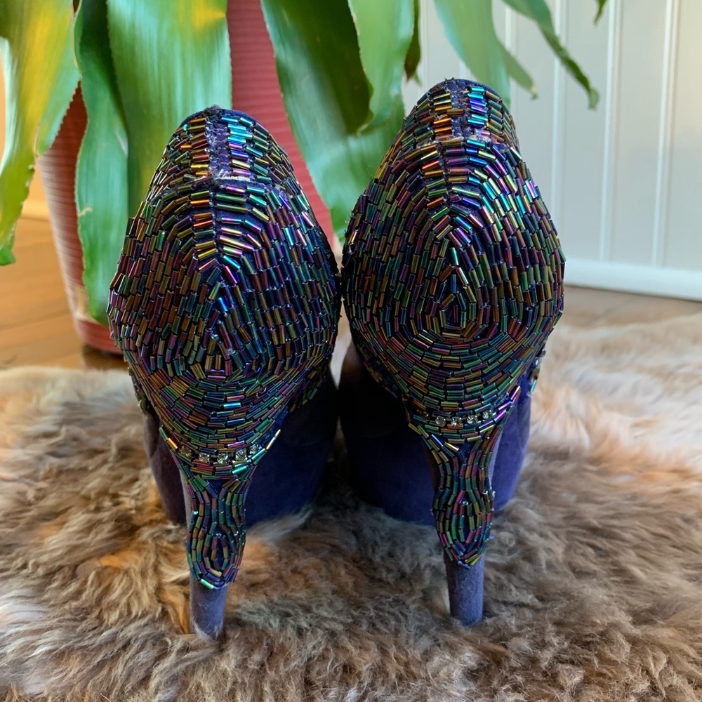 Enzo Angiolini Baladeva Beaded Purple Suede Pump 5 - Picture 3 of 8
